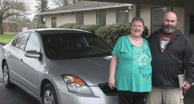 CARSTAR Puget Sound donates 2008 Nissan Altima to military family